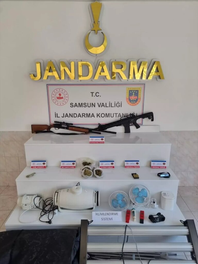 bafrada-uyusturucu-operasyonu-8HxP5QEX.jpg
