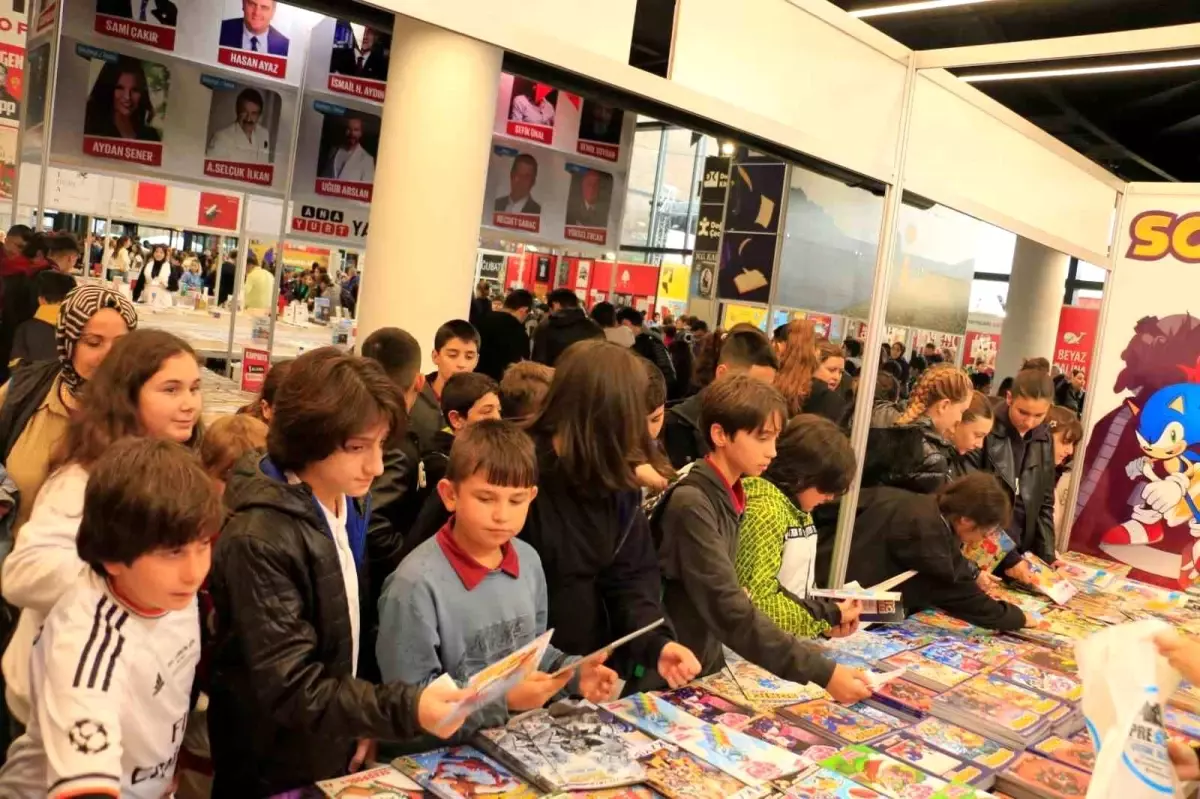 kocaeli kitap fuarinda cizgi roman heyecani GBBVZMcK