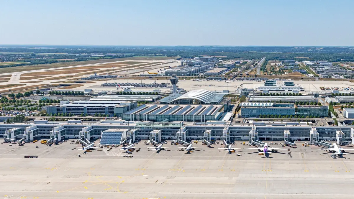 munih havalimaninda dron tehdidi tum ucuslar iptal edildi O7yYOgRz