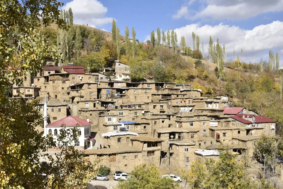 vali karakayadan uzuntas koyune ziyaret ve tarihi yapilarin korunmasi cagrisi 5QzOhuc1.jpg