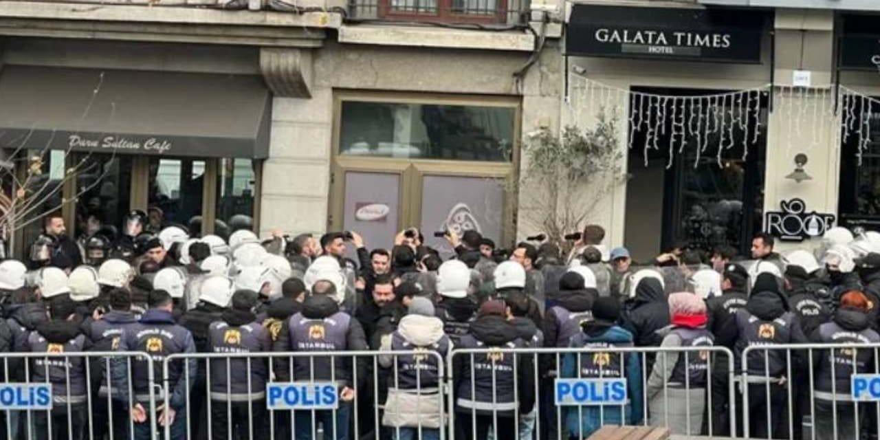 nazim dastan ve cihan bilgin icin yapilan basin aciklamasinda gozaltina alinan gazeteciler beraat etti g87WZZyi.jpg