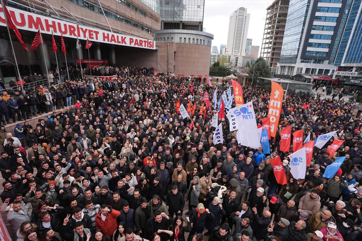 CHP Eski Milletvekilinden Sert Eleştiriler: “Yolsuzluğa Yer Yok”