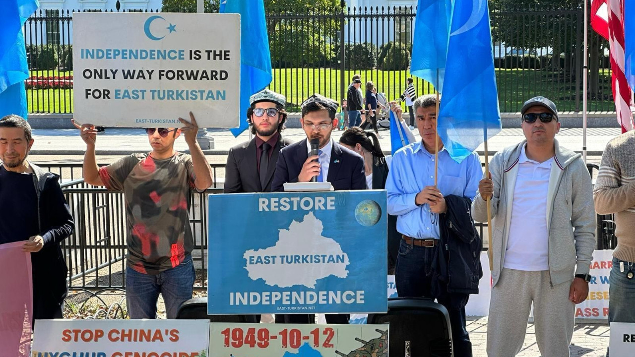 dogu-turkistanlilardan-bmye-tarihi-basvuru-cin-ilk-kez-somurgeci-guc-olarak-sikayet-edildi-y2pPFqtt