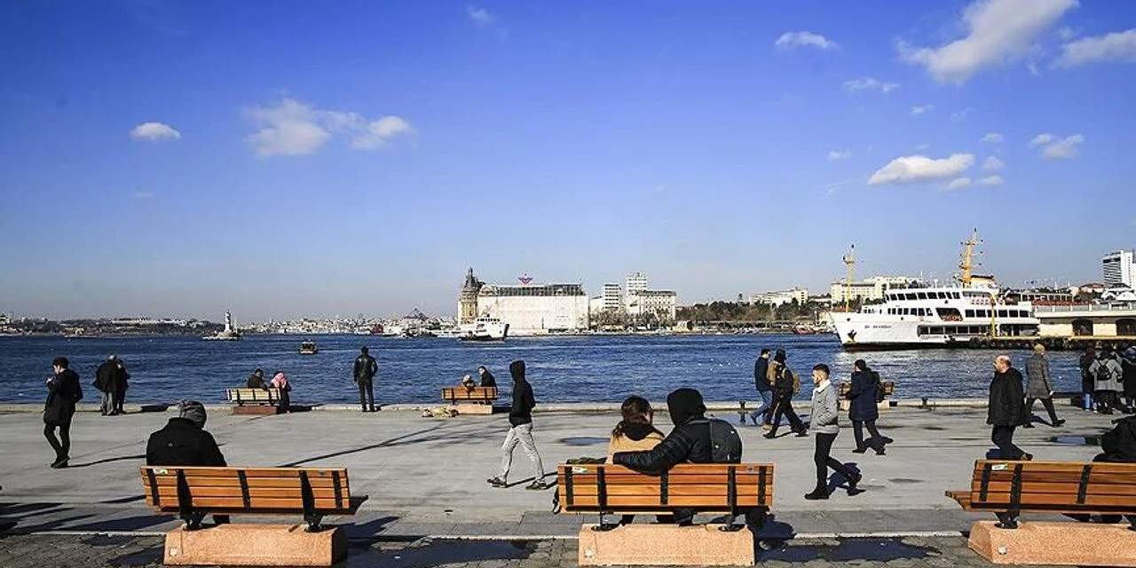 İstanbul’da Baharın Müjdesi: Tarihler Belirlendi, Yaz Dönemi Yaklaşıyor