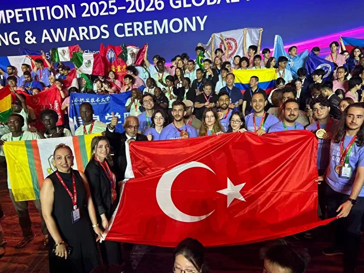 Türk Üniversite Öğrencileri, Çin’de Teknoloji Yarışmasında Ödül Kazandı